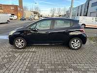 Peugeot - 2013 - 208 - 1.2 vti envy - personenauto - afbeelding 11 van  18