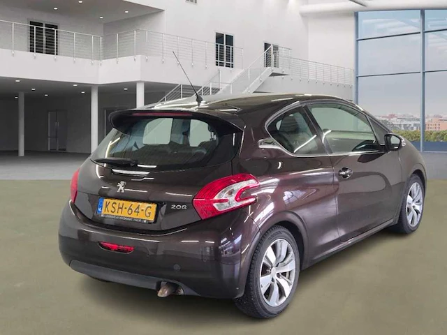 Peugeot - 2013 - 208 - 1.6 thp xy - personenauto - afbeelding 12 van  18