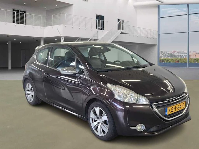 Peugeot - 2013 - 208 - 1.6 thp xy - personenauto - afbeelding 13 van  18