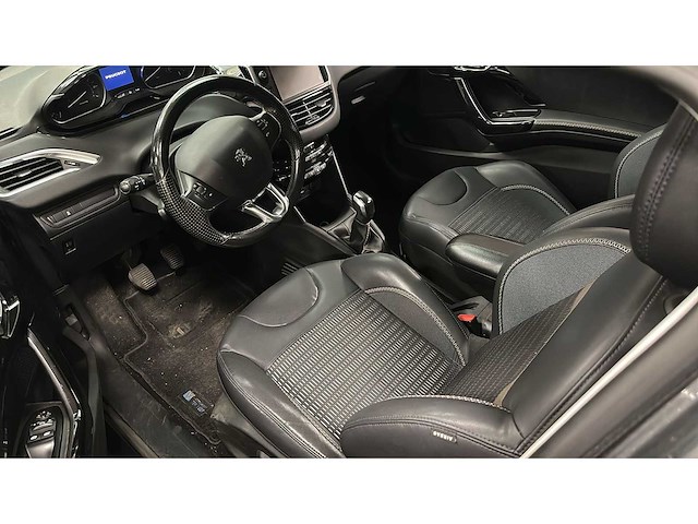 Peugeot - 2013 - 208 - 1.6 vti allure - 4-svg-43 - afbeelding 9 van  12