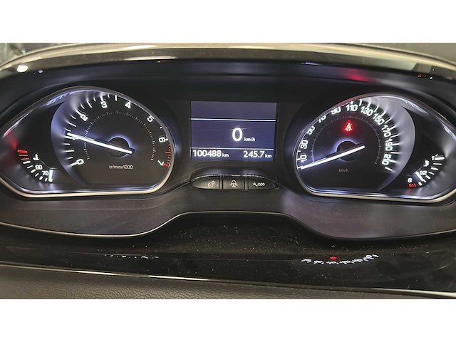 Peugeot - 2013 - 208 - 1.6 vti allure - 4-svg-43 - afbeelding 12 van  12