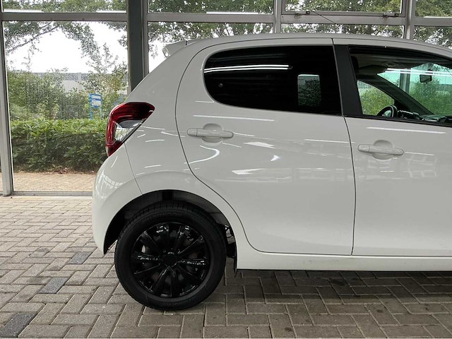 Peugeot - 2014 - 108 - 1.0 e-vti active - personenauto - afbeelding 1 van  31