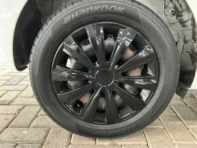 Peugeot - 2014 - 108 - 1.0 e-vti active - personenauto - afbeelding 3 van  31