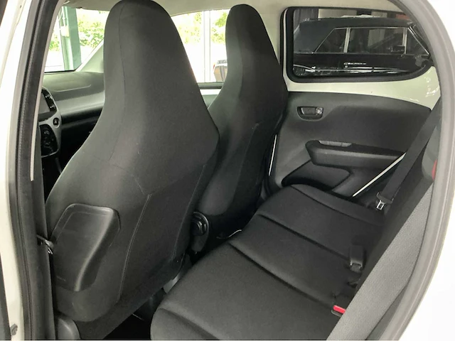 Peugeot - 2014 - 108 - 1.0 e-vti active - personenauto - afbeelding 18 van  31