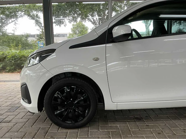 Peugeot - 2014 - 108 - 1.0 e-vti active - personenauto - afbeelding 26 van  31