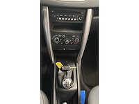 Peugeot - 2014 - 207 - 1.4 access lite - t-108-fz - afbeelding 2 van  13