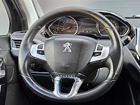 Peugeot - 2014 - 208 - 1.2 vti access - gn-056-t - personenauto - afbeelding 13 van  18