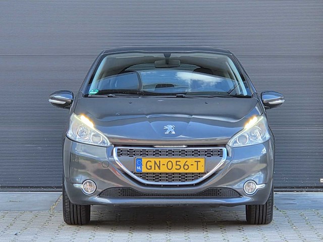 Peugeot - 2014 - 208 - 1.2 vti access - gn-056-t - personenauto - afbeelding 9 van  19