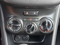 Peugeot - 2014 - 208 - 1.2 vti access - gn-056-t - personenauto - afbeelding 14 van  25