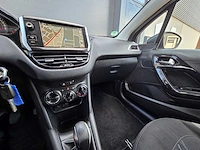 Peugeot - 2014 - 208 - 1.2 vti access - gn-056-t - personenauto - afbeelding 10 van  25