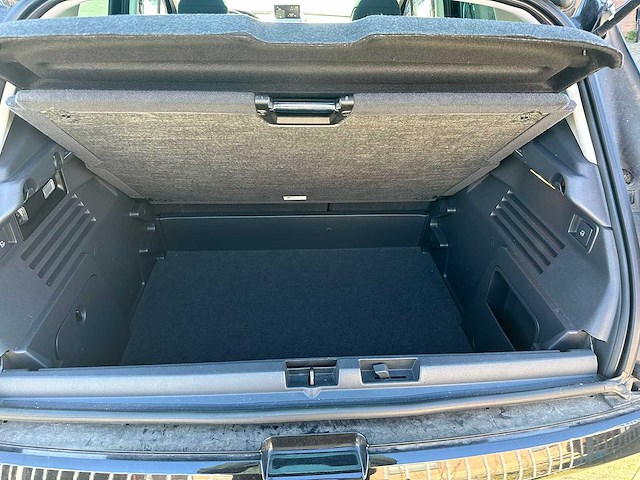 Peugeot - 2014 - 3008 - 1.6 vti style - personenauto - afbeelding 13 van  20