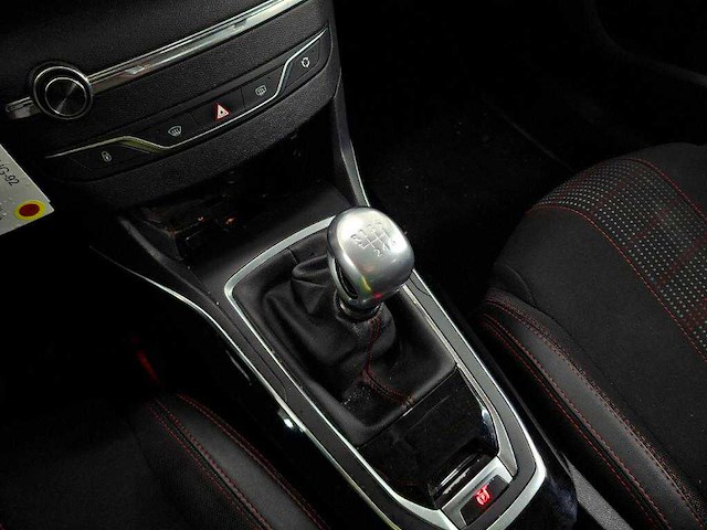 Peugeot - 2014 - 308 - 1.6 e-hdi bl premium - personenauto - afbeelding 11 van  20