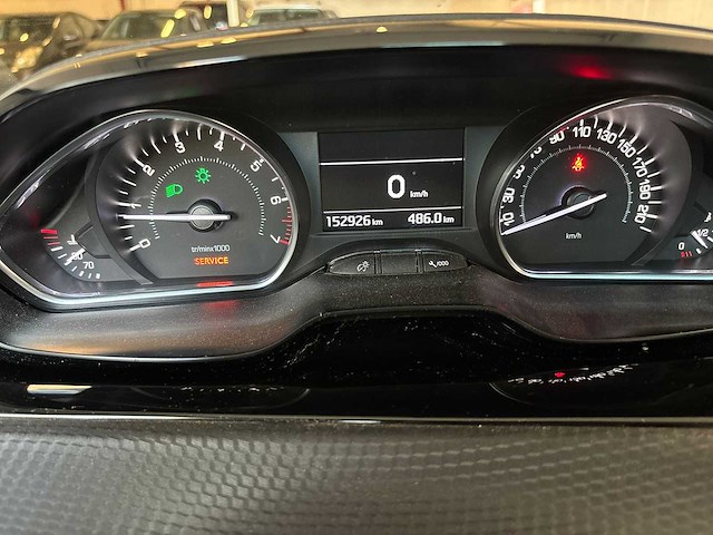 Peugeot - 2015 - 2008 - 1.2 puretech style - personenauto - afbeelding 4 van  15