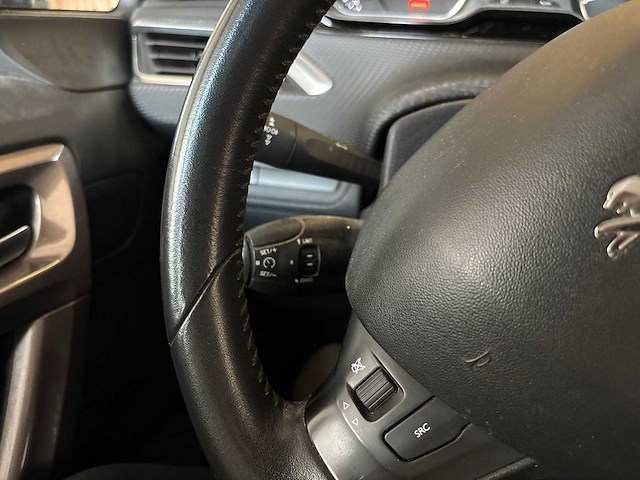 Peugeot - 2015 - 2008 - 1.2 puretech style - personenauto - afbeelding 5 van  15