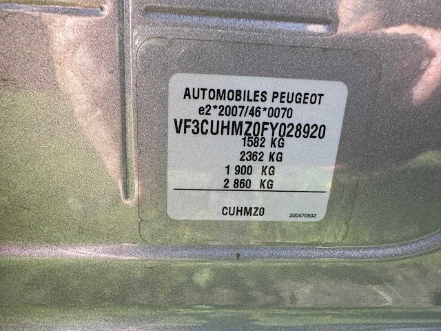 Peugeot - 2015 - 2008 - 1.2 vti all. pack pr - jhr-41-b - afbeelding 11 van  19