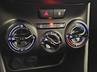 Peugeot - 2015 - 208 - 1.0 puretech like - personenauto - afbeelding 5 van  17