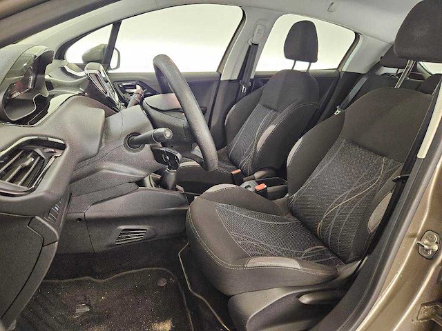 Peugeot - 2015 - 208 - 1.0 puretech like - personenauto - afbeelding 16 van  17