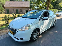Peugeot - 2015 - 208 - 1.2 e-vti active - personenauto - 8-zfp-24 - afbeelding 1 van  13