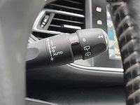 Peugeot - 2015 - 308 sw - 1.2 puret.blue l. ex - gz-097-k - afbeelding 9 van  26