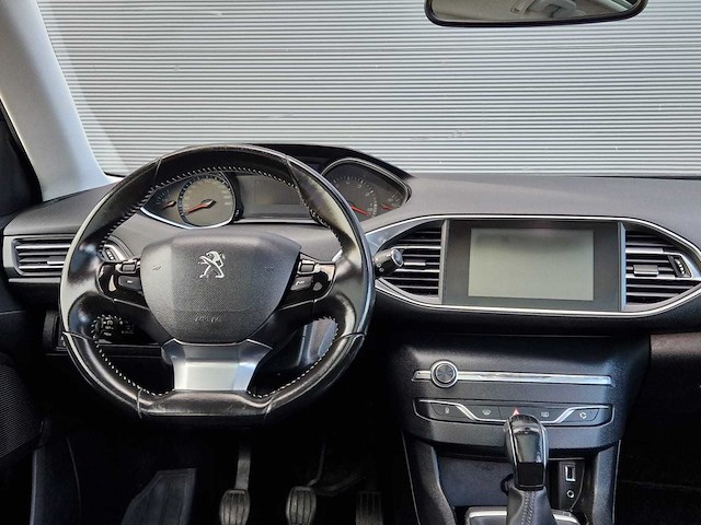 Peugeot - 2015 - 308 sw - 1.2 puret.blue l. ex - hf-330-l - afbeelding 3 van  28