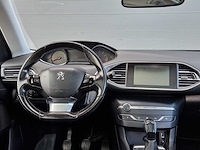 Peugeot - 2015 - 308 sw - 1.2 puret.blue l. ex - hf-330-l - afbeelding 3 van  28