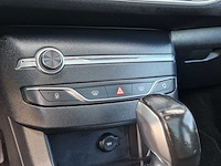 Peugeot - 2015 - 308 sw - 1.2 puret.blue l. ex - hf-330-l - afbeelding 13 van  28