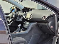 Peugeot - 2015 - 308 sw - 1.2 puret.blue l. ex - hf-330-l - afbeelding 18 van  28