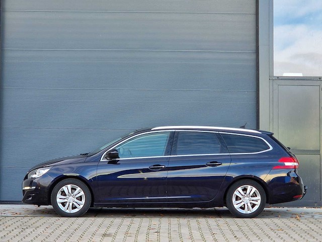 Peugeot - 2015 - 308 sw - 1.2 puret.blue l. ex - hf-330-l - afbeelding 27 van  28