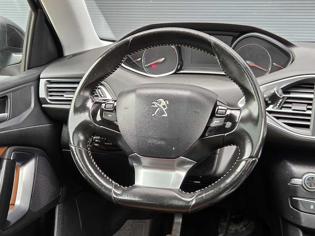 Peugeot - 2015 - 308 sw - 1.2 puret.blue l. pr - gj-594-v - personenauto - afbeelding 10 van  36