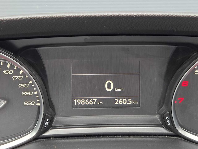 Peugeot - 2015 - 308 sw - 1.2 puret.blue l. pr - gj-594-v - personenauto - afbeelding 15 van  36