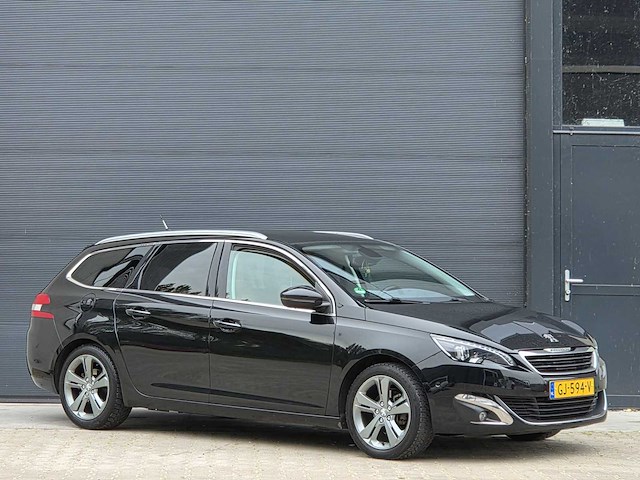 Peugeot - 2015 - 308 sw - 1.2 puret.blue l. pr - gj-594-v - personenauto - afbeelding 23 van  36