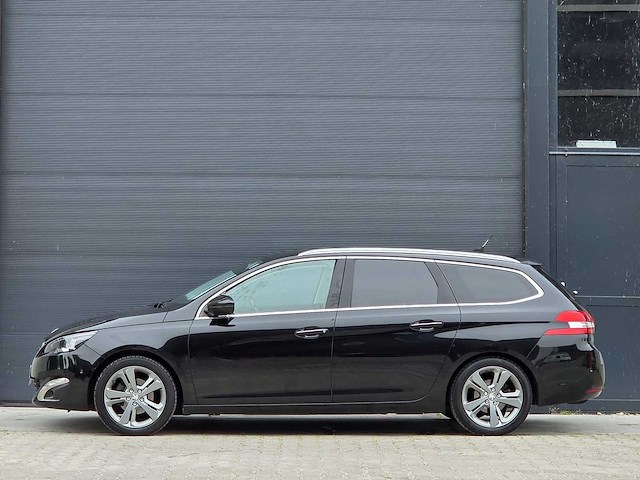 Peugeot - 2015 - 308 sw - 1.2 puret.blue l. pr - gj-594-v - personenauto - afbeelding 34 van  36