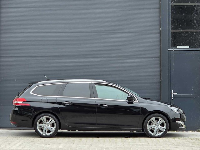 Peugeot - 2015 - 308 sw - 1.2 puret.blue l. pr - gj-594-v - personenauto - afbeelding 35 van  36