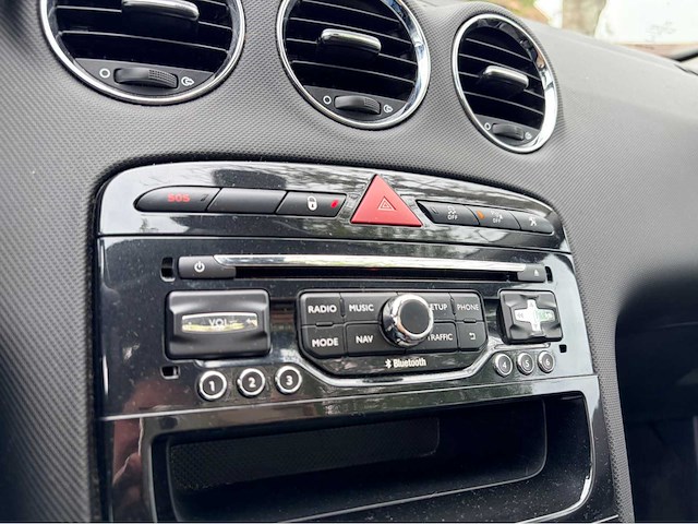 Peugeot - 2015 - 308cc 1.6 cabrio - hardtop - personenauto - afbeelding 5 van  14