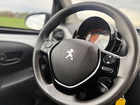 Peugeot - 2016 - 108 - 1.2 puretech active - x-202-gt - afbeelding 2 van  11