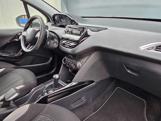 Peugeot - 2016 - 2008 - 1.2 puretech access - jb-544-b - afbeelding 15 van  22