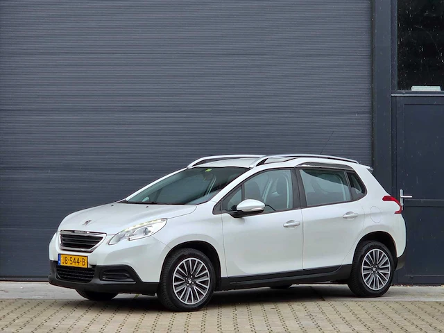 Peugeot - 2016 - 2008 - 1.2 puretech access - afbeelding 1 van  26