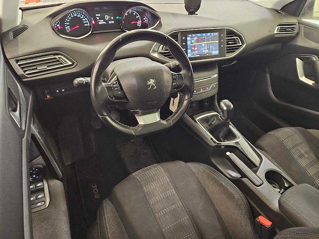 Peugeot - 2016 - 308 - 1.2 puret.blue l. ex - personenauto - afbeelding 3 van  22