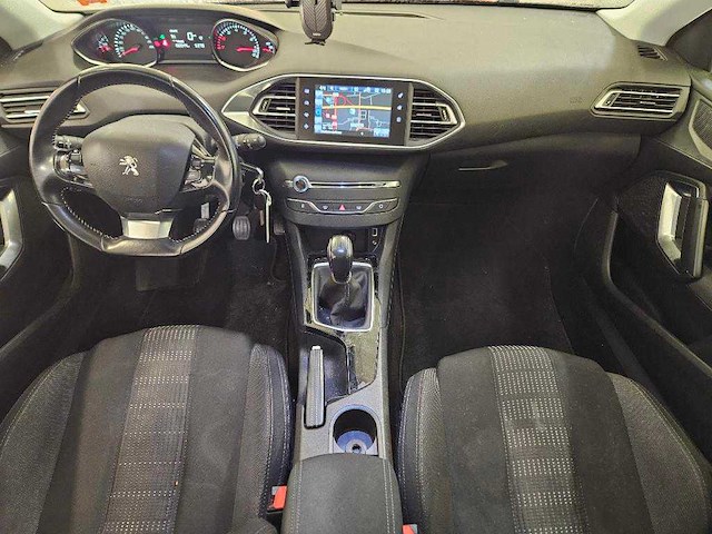 Peugeot - 2016 - 308 - 1.2 puret.blue l. ex - personenauto - afbeelding 4 van  22