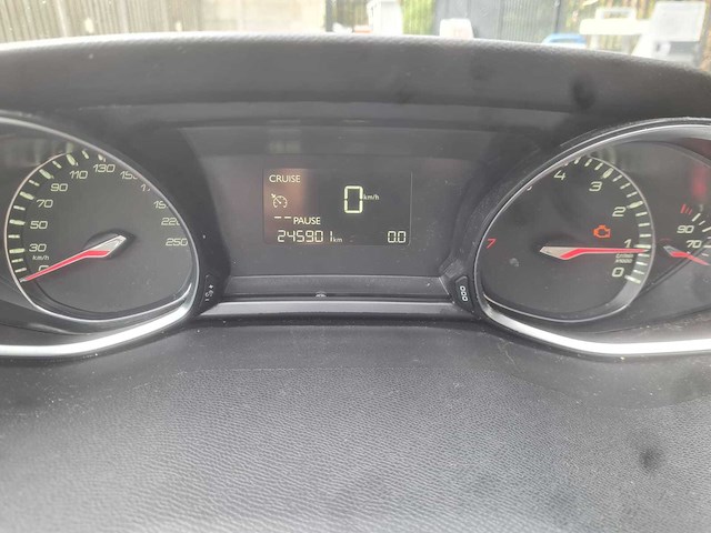 Peugeot - 2016 - 308 sw - 1.2 puret.blue l. pr - kx-931-v - afbeelding 7 van  16