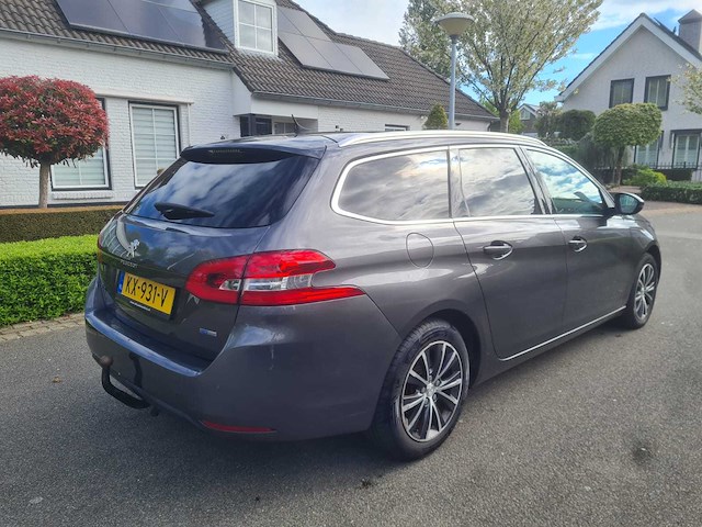 Peugeot - 2016 - 308 sw - 1.2 puret.blue l. pr - kx-931-v - afbeelding 10 van  16
