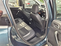 Peugeot - 2017 - 2008 - 1.2 puretech allure - nb-422-z - afbeelding 16 van  30
