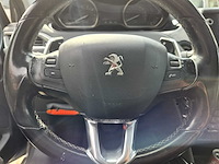 Peugeot - 2017 - 2008 - 1.2 puretech allure - nb-422-z - afbeelding 29 van  30
