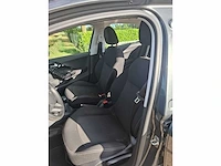 Peugeot - 2017 - 208 - 1.2 puretech active - personenauto - afbeelding 3 van  16