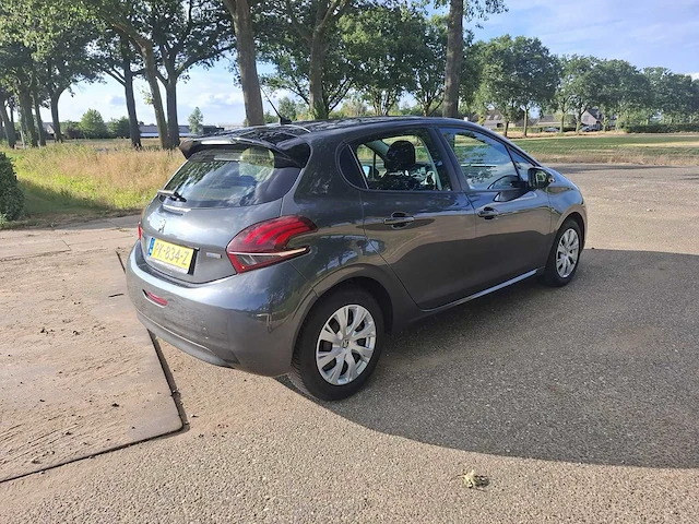 Peugeot - 2017 - 208 - 1.2 puretech active - personenauto - afbeelding 16 van  16
