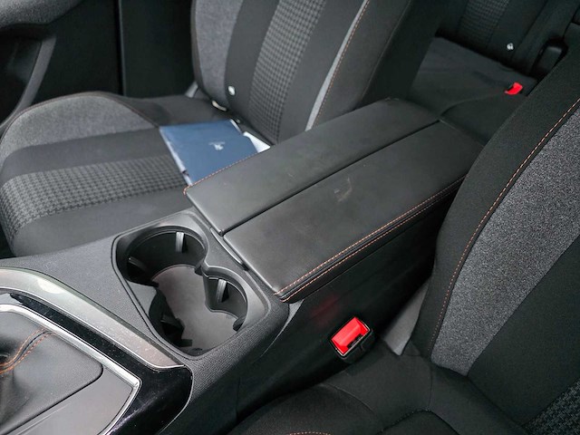 Peugeot - 2017 - 3008 - 1.2 puretech active - pb-247-z - afbeelding 6 van  17