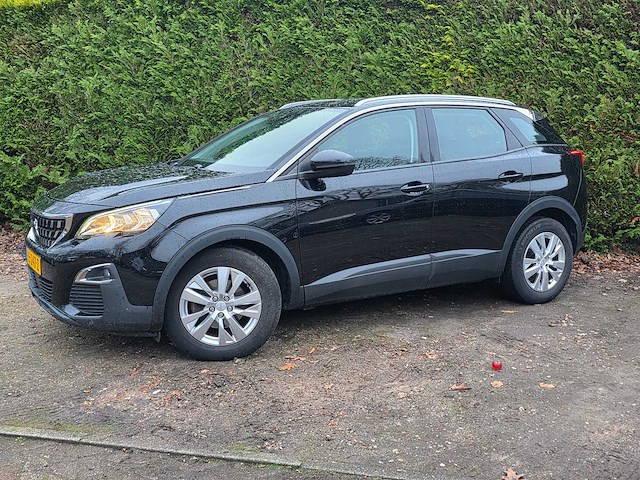 Peugeot - 2017 - 3008 - 1.2 puretech active - pb-247-z - afbeelding 11 van  17