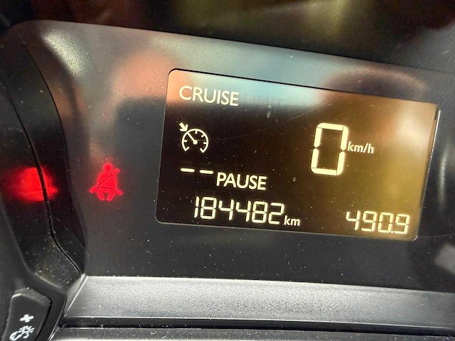 Peugeot - 2017 - 308 sw - 1.2 puret.blue lion - nl-327-l - personenauto - afbeelding 3 van  13