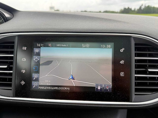 Peugeot - 2017 - 308 sw - 1.2 puret.blue lion - nl-327-l - personenauto - afbeelding 4 van  13