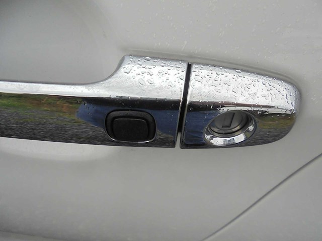 Peugeot - 2018 - 108 cabrio - 1.0 e-vti gt-line - personenauto - afbeelding 19 van  22